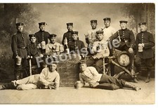 orig. Foto AK Soldaten mit Bierkrügen-Truppenübungsplatz Friedrichsfeld