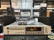 TASCAM CD-RW5000 Professional CD-Recorder Player - Teildefekt