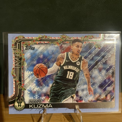 2025 topps holiday kyle - topps,