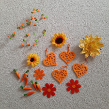 Konvolut Herzen Girlande Blumen Filz Basteln