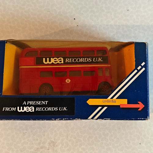 Corgi toys ltd london bus - corgi,