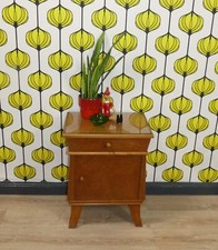 ausgefallener vintage Nachtschrank Bierlack Schublade +Tür Glasplatte nostalgie