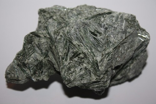 Aktinolith strahlstein - aktinolith,