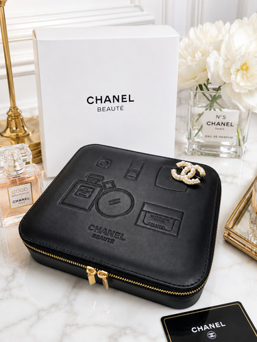 Chanel beauté luxury leather - luxury,