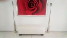 Ausstellungsstück bank - *ausstellungsstück*,