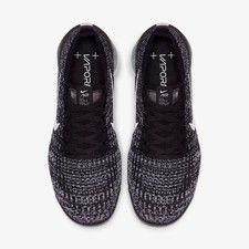 AJ6910-001 Nike Air VaporMax