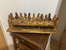 OLIVENHOLZ SCHNITZEREI: Das