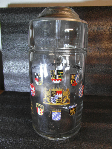 Glaskrug mit zinndeckel - zinndeckel,