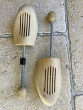 Schuhspanner Zedernholz  mit Spiralfedern; Größe 39-41 D, gebraucht