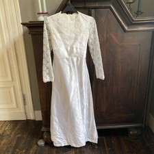 Hochzeitskleid Vintage Original 1968 Mit spitze Und Schleppe , Gr 36