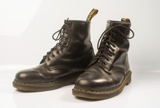 Dr. Martens Modell 1460