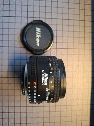 Nikon nikkor 1 8 d - f/1.8,