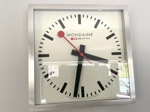 Mondaine swiss rail - mondaine,