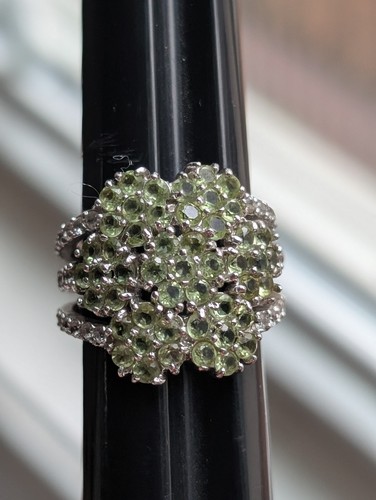 Peridot cluster ring - ring, in