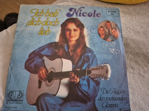 Single nicole trio - 7, "