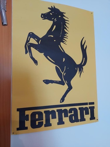 FERRARI-LOGO
