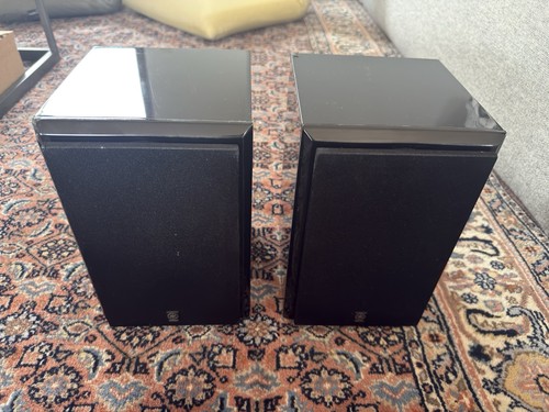 Yamaha e300 - 2x, nx-e300