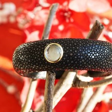 Amethyst Ray Leather Bangle