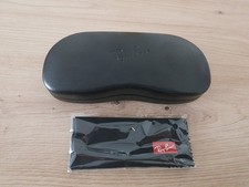 Ray-Ban Hard Shell Schwarz