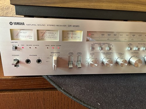 Yamaha 2020 stereo receiver - stereo,