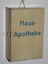 kleine alte DDR Blech Hausapotheke + Inhalt