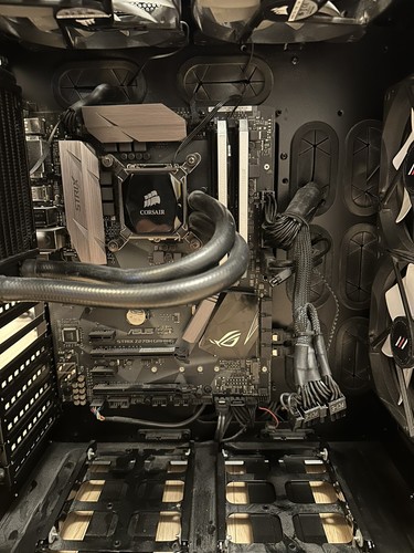 Game mit monitor - monitor, +