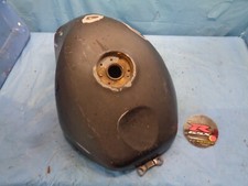 1996 Suzuki GSXR 750 SRAD tank