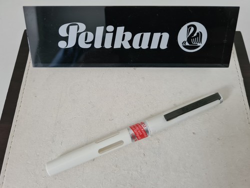 Pelikan pelikano modell - 7, "m"
