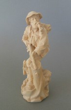 Jäger mit Hund Förster 17 cm hoch Holz natur Gelbstich Krippenfigur