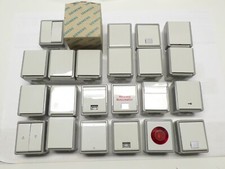 Siemens DELTA Fläche Aufputz IP44 Schalter Steckdose Taster Schuko Feuchtraum