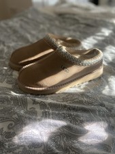 UGG Tasman Slipper Sand