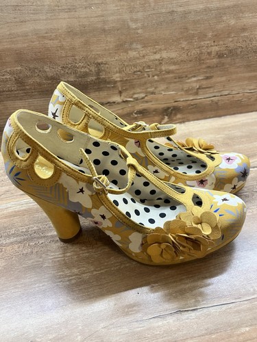 Ruby shoo pumps - /, t-strap