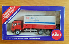 SIKU - 2618 - MB Lkw mit Plane DB-Stückfracht (rot) in OVP