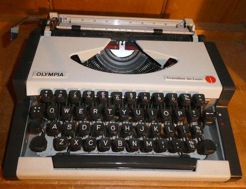 Vintage schreibmaschine - vintage,