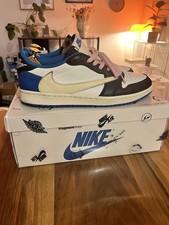 Jordan 1 Low Travis Scott Fragment