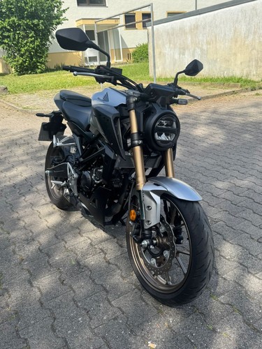 Honda cb125r 125ccm wie - honda,