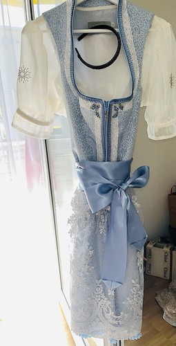 Country line dirndl - country,