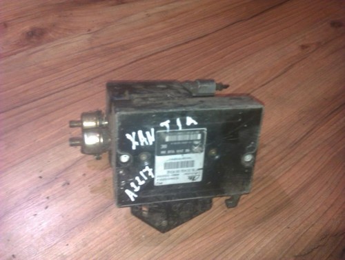 Citroen xantia 1996 abs unit - citroen,