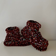  HANDARBEIT   <> gehäkelte <> Hüttenschuhe mit Filzsohle <> Gr. 38/39 <> 