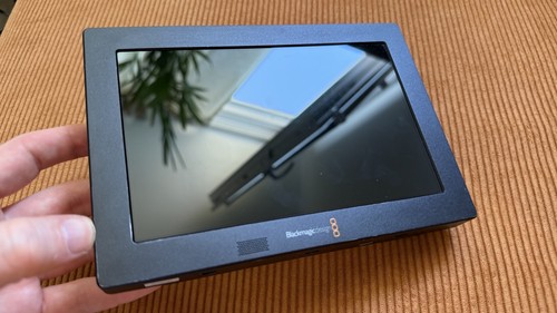 Blackmagic video assist - blackmagic,