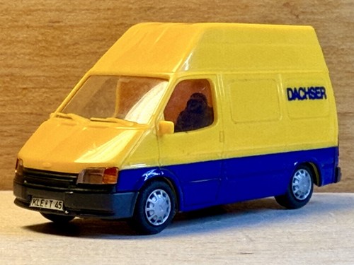Rietze ford transit - 1:87,
