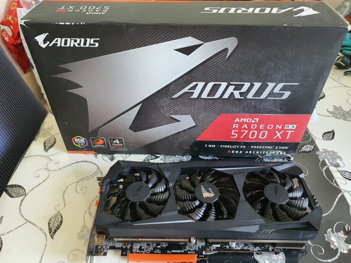 Gigabyte aorus radeon 5700 - gigabyte,