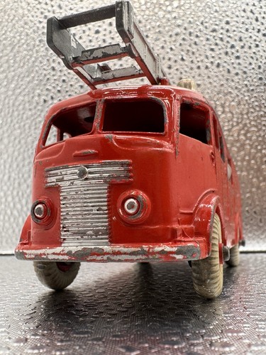 Dinky supertoys 955 commer - supertoys,