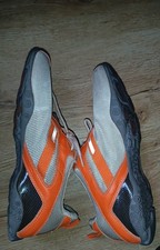 Vintage DKNY Active Sneaker