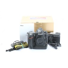 Nikon D4 + TOP (270056)