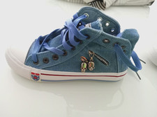 Sneaker High-Top,NEU,Größe 36,blauer Denimstoff,Totenkopf-Anhänger