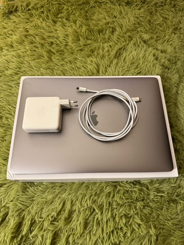 Macbook pro 2019 2 3 - i9, 2,3