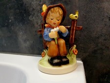 Hummel Figur 174  "Sie liebt
