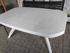 Gartentisch weiß