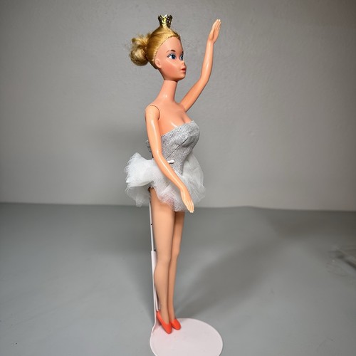 Vtg 1975 mattel - mattel, ballerina